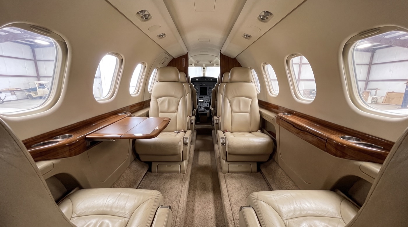 Citation Bravo, Kabine