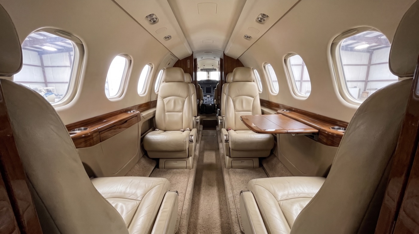 Hawker 4000, Kabine