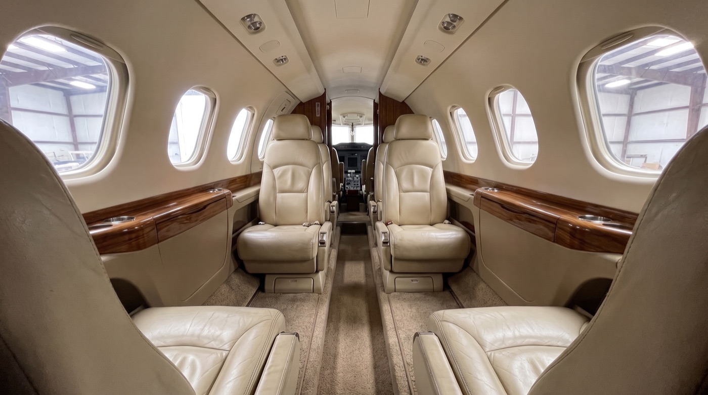 Learjet 45XR, Kabine